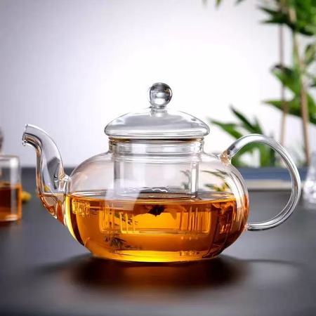 Flat glass lid teapot